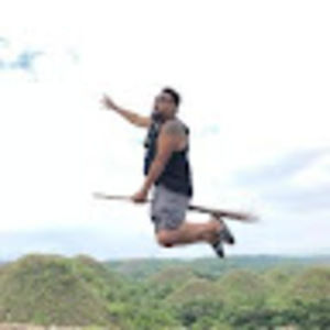 Meet your Posher, Vee